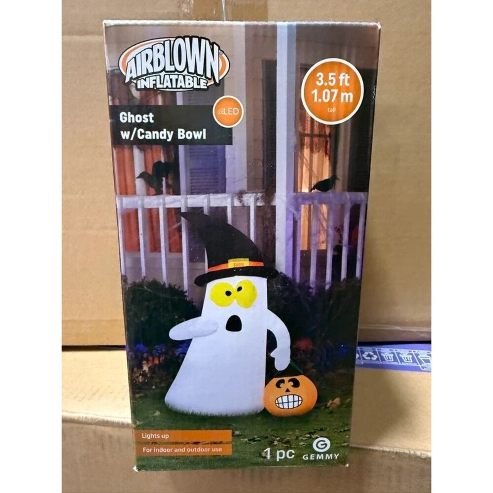 Gemmy Halloween inflatable ghost wearing Witch hat with candy bucket 3.5'